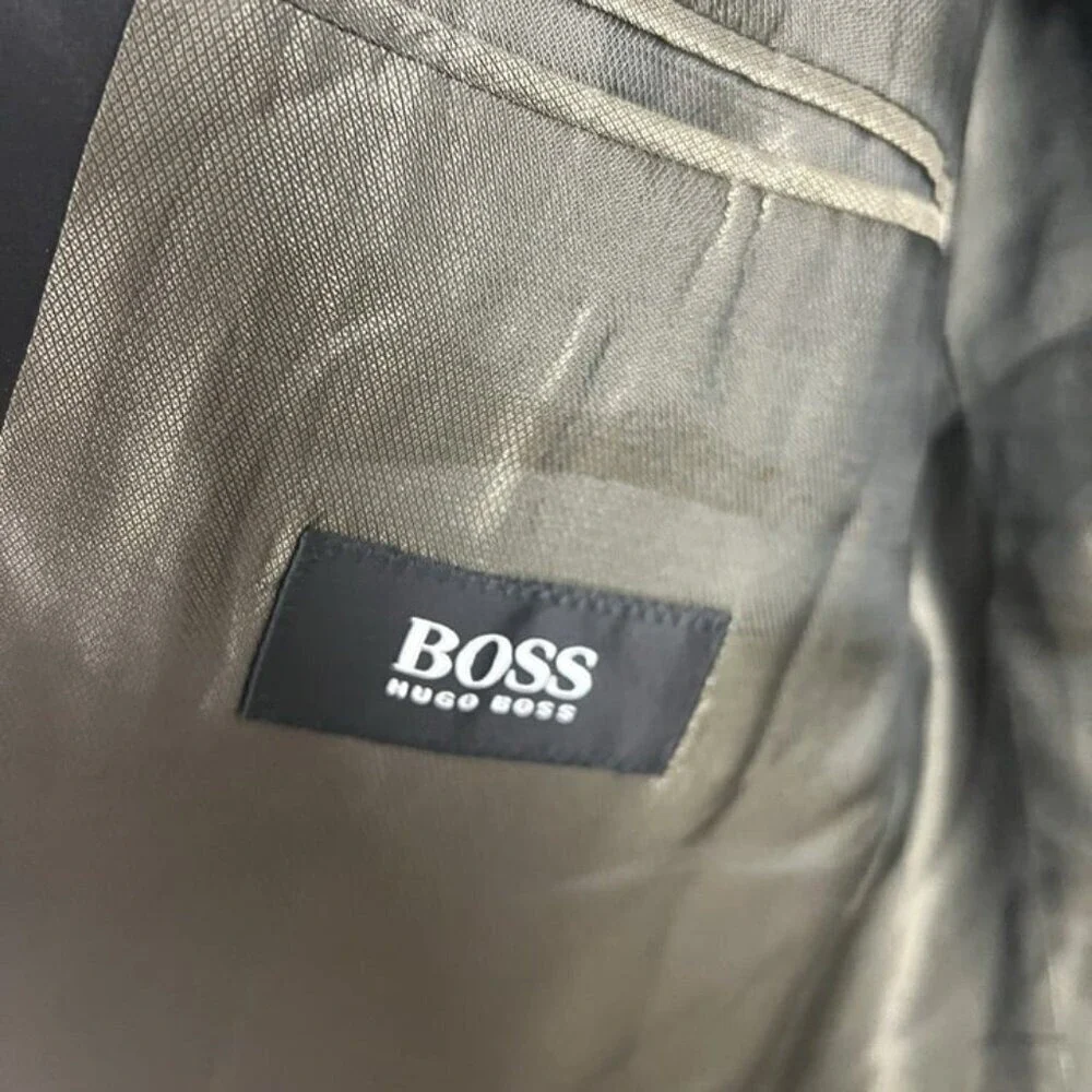 VTG Hugo Boss 40 R‎ Super 100 Virgin Wool Gentleman's Dinner Tuxedo Jacket Prom
